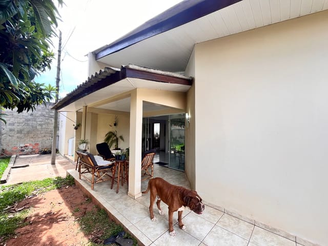 Casa com 600m² 3 quartos e 2 banheiros, à venda, no bairro Oficinas em Ponta Grossa