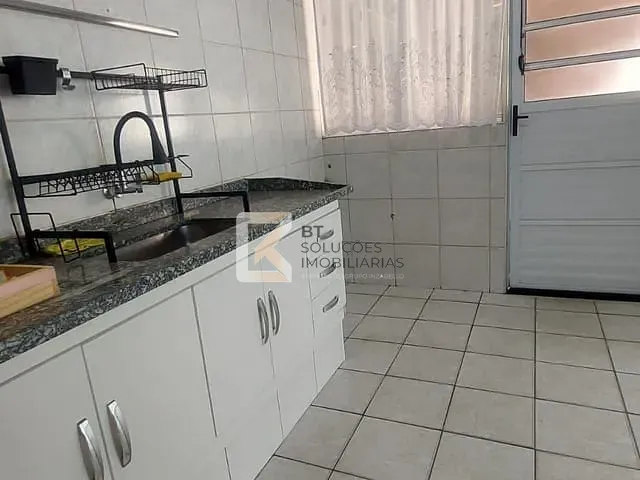 Casa com 320m² 2 quartos e 1 banheiro, à venda, no bairro Jardim do Sol em Indaiatuba