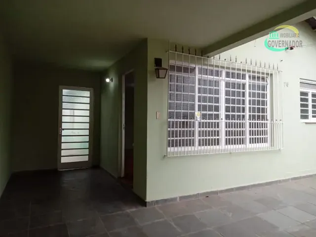 Casa com 200m² 2 quartos e 1 banheiro, para alugar, no bairro Vila Boa Vista em Campinas