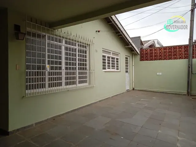 Casa com 200m² 2 quartos e 1 banheiro, para alugar, no bairro Vila Boa Vista em Campinas