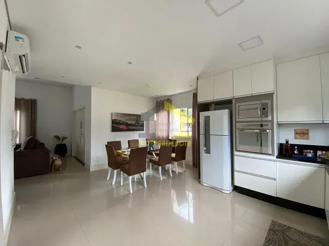 Casa com 500m² 3 quartos e 4 banheiros, à venda, no bairro Chácara Santa Cruz dos Pires em Itatiba