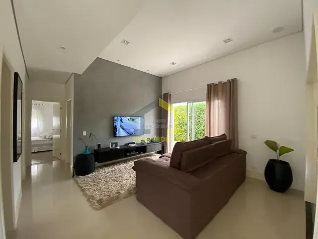 Casa com 500m² 3 quartos e 4 banheiros, à venda, no bairro Chácara Santa Cruz dos Pires em Itatiba