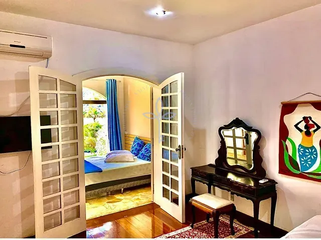 Casa com 6500m² 21 quartos e 23 banheiros, à venda, no bairro GUITY em Mangaratiba
