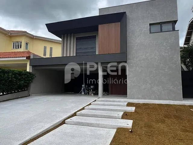 Casa com 520m² 4 quartos e 6 banheiros, à venda, no bairro Alphaville em Santana de Parnaíba