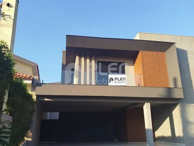 Casa com 520m² 4 quartos e 6 banheiros, à venda, no bairro Alphaville em Santana de Parnaíba