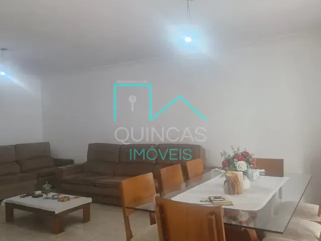 Casa com 250m² 3 quartos e 2 banheiros, à venda, no bairro Loteamento Reserva Ermida em Jundiaí