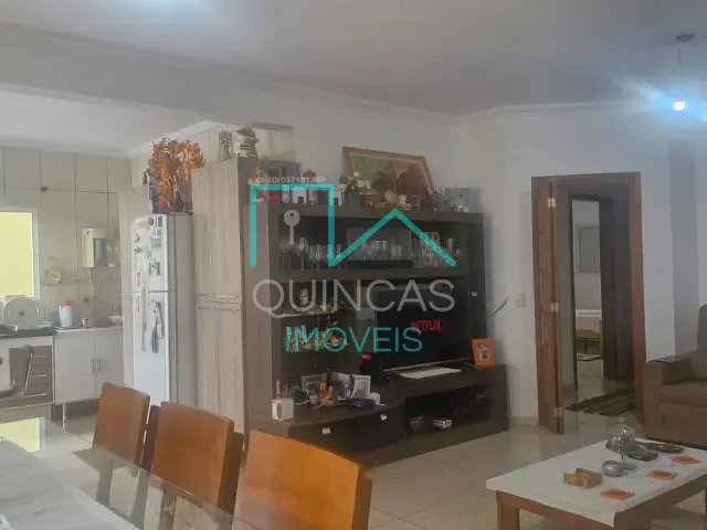 Casa com 250m² 3 quartos e 2 banheiros, à venda, no bairro Loteamento Reserva Ermida em Jundiaí
