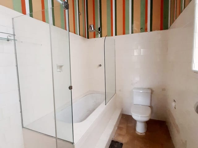 Casa 2 quartos e 1 banheiro, à venda, no bairro Centro em Pelotas