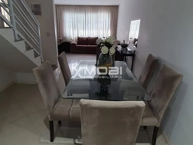Sobrado com 163m² 3 quartos e 3 banheiros, à venda, no bairro Companhia Fazenda Belém em Franco da Rocha