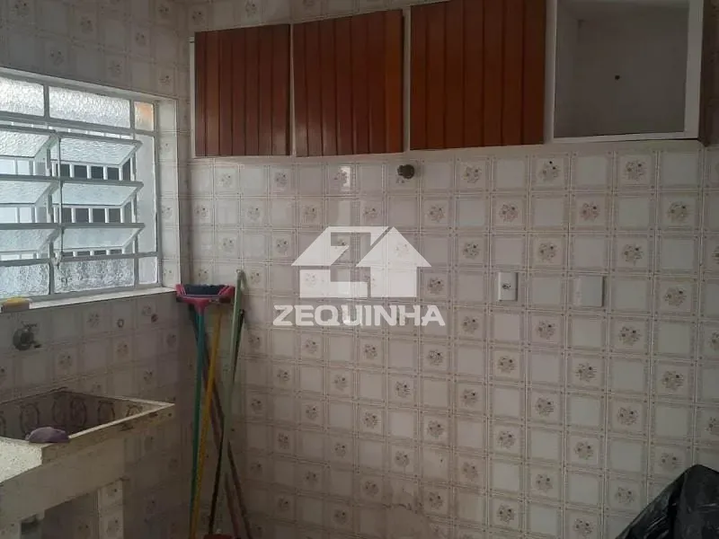 Casa, 3 quartos, 256 m² - Foto 4