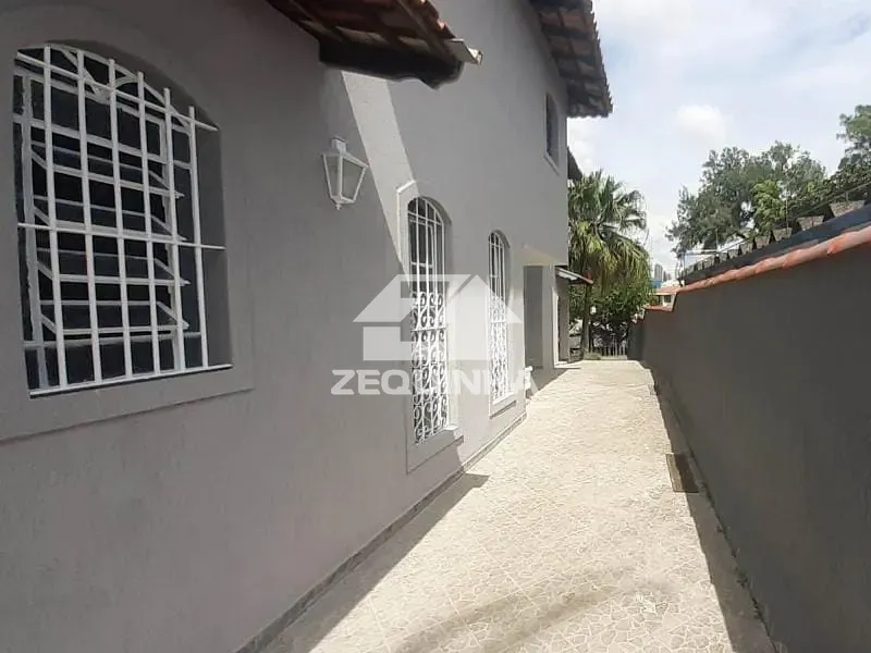 Casa, 3 quartos, 256 m² - Foto 9