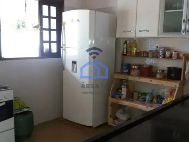 Casa com 402m² 3 quartos e 2 banheiros, à venda, no bairro Cocanha em Caraguatatuba