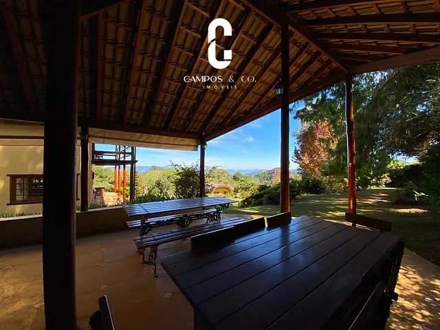 Casa com 2920m² 5 quartos e 4 banheiros, à venda, no bairro Parque Monte Rey em Campos Do Jordão