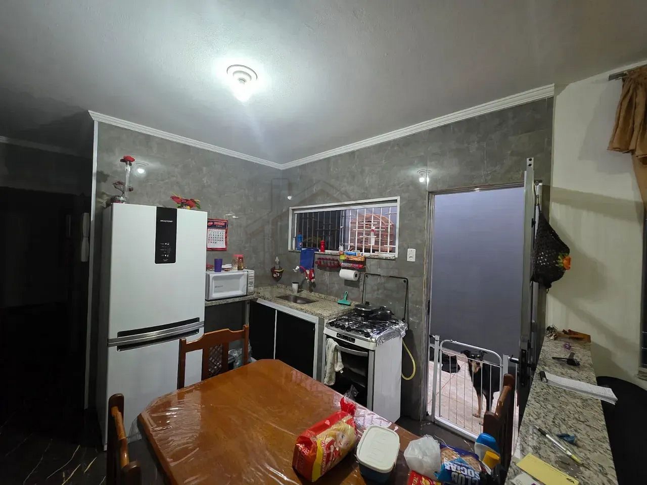 Casa à venda com 2 quartos, 125m² - Foto 1