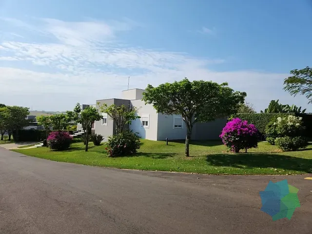 Casa com 1330m² 3 quartos e 5 banheiros, à venda, no bairro Condomínio Terras de Mont Serrat em Salto