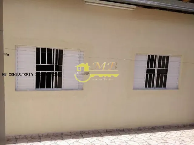 Casa com 170m² 2 quartos e 1 banheiro, à venda, no bairro Vila Aeroporto em Campinas