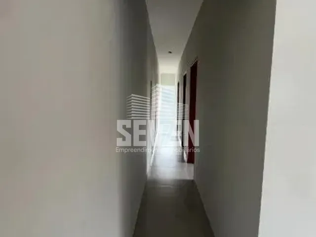 Casa com 248m² 2 quartos e 1 banheiro, à venda, no bairro Tangarás em Bauru