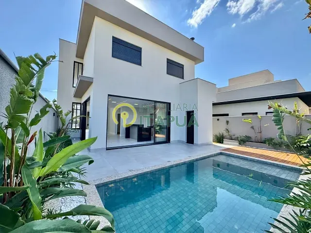 Casa com 253m² 3 quartos e 4 banheiros, à venda, no bairro Parque Tauá em Londrina