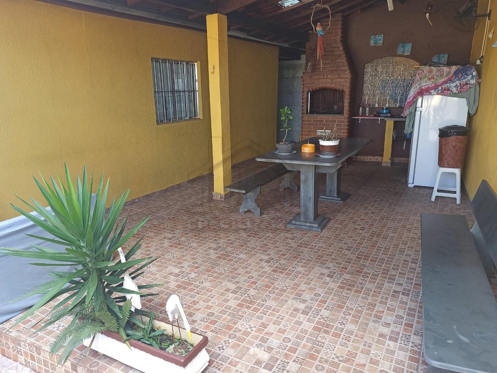 Casa à venda com 3 quartos, 262m² - Foto 3