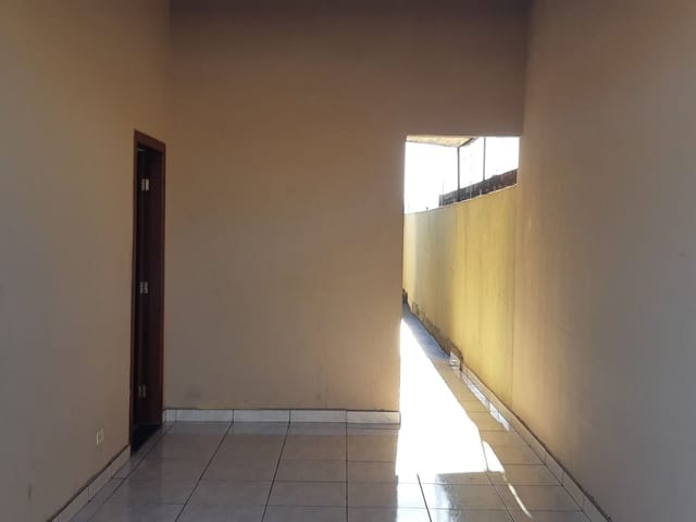 Casa com 250m² 2 quartos e 1 banheiro, à venda, no bairro Jardim Ecoville I em Cambé
