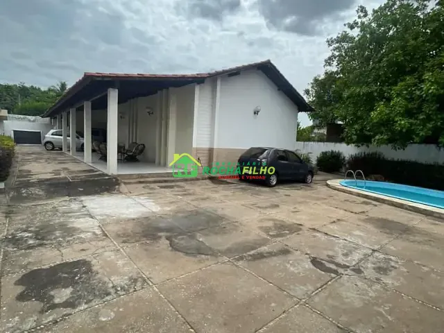 Casa com 684m² 3 quartos e 2 banheiros, para alugar, no bairro São Cristóvão em Teresina