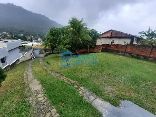 Casa com 600m² 2 quartos e 2 banheiros, para alugar, no bairro São José do Imbassaí em Maricá