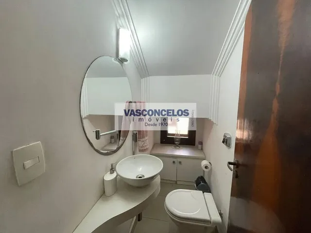 Casa com 360m² 3 quartos e 5 banheiros, à venda, no bairro Jardim das Colinas em São José Dos Campos