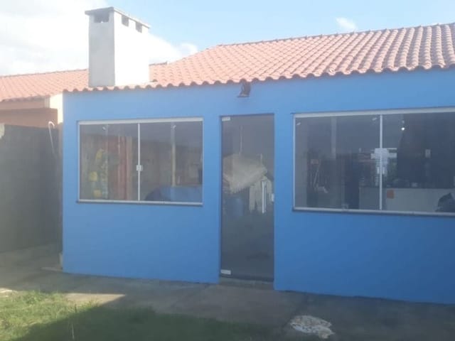 Casa com 315m² 2 quartos e 1 banheiro, à venda, no bairro Três Vendas em Pelotas