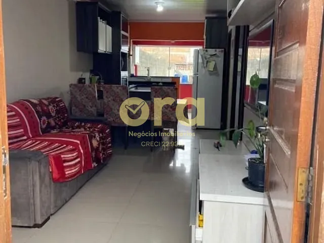 Casa com 315m² 2 quartos e 1 banheiro, à venda, no bairro Três Vendas em Pelotas