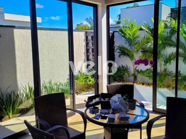 Casa com 300m² 3 quartos e 3 banheiros, à venda, no bairro Piracangaguá em Taubaté