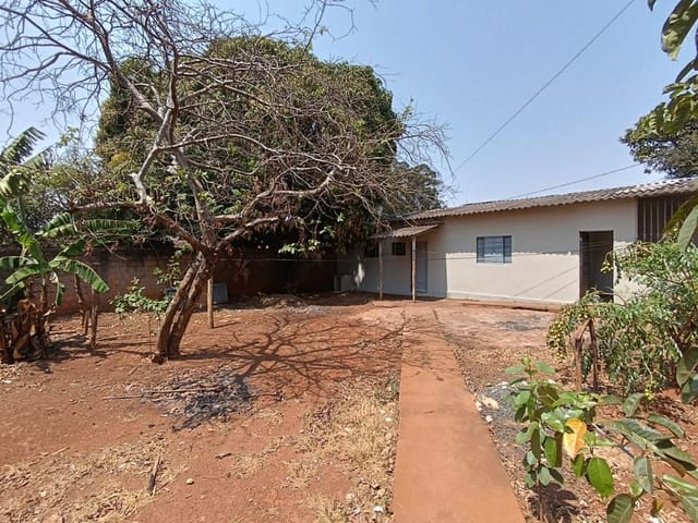 Foto do Casa - Casa com 1 dormitório para alugar, 41 m² por R$ 504,31/mês - Nossa Senhora da Abadia - Uberaba/MG | ZUCATO IMOBILIARIA LTDA