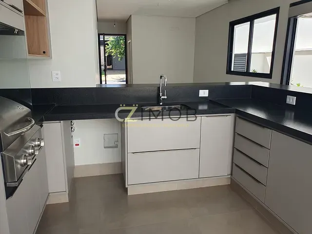 Casa com 250m² 3 quartos e 3 banheiros, à venda, no bairro Bonfim Paulista em Ribeirão Preto
