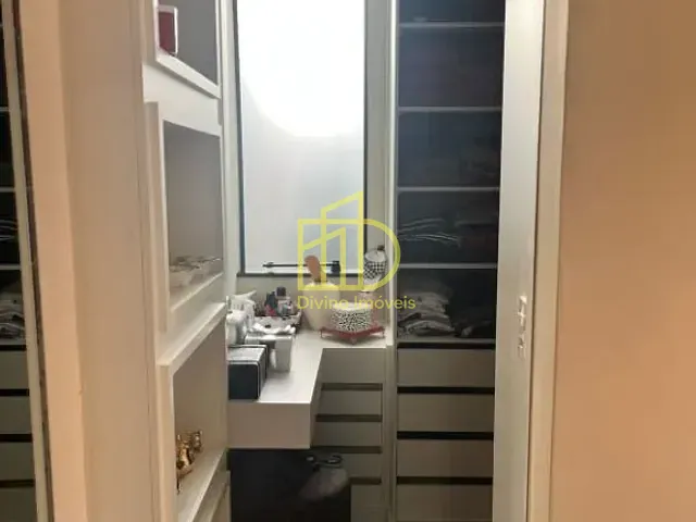 Casa com 307m² 3 quartos e 2 banheiros, à venda, no bairro Centro em Itapetininga