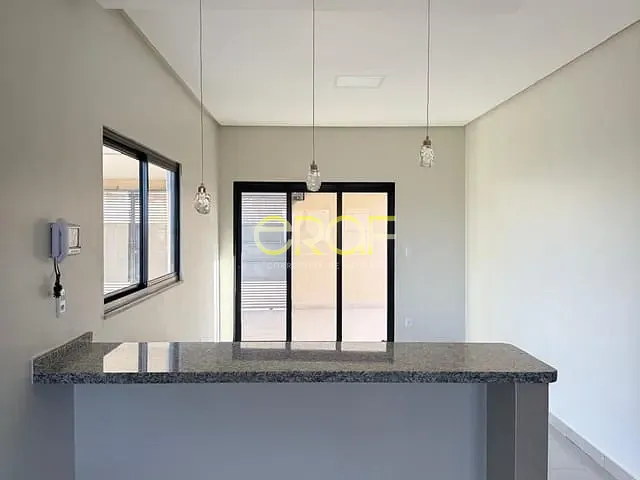 Casa com 184m² 2 quartos e 2 banheiros, à venda, no bairro Parque Vila Verde em Formosa