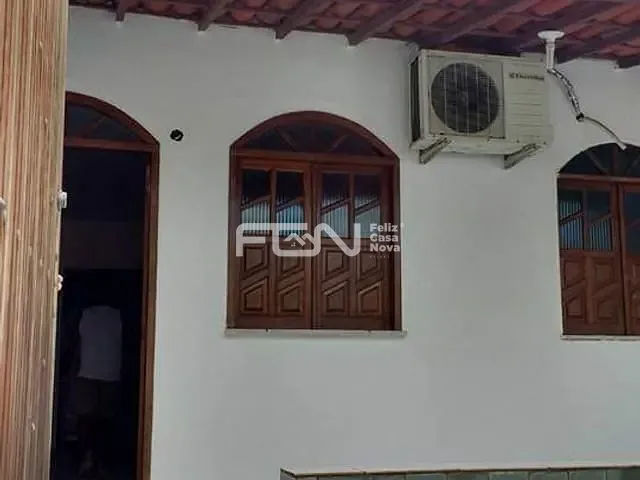 Casa 2 quartos e 1 banheiro, à venda, no bairro Piaçaveira em Camaçari