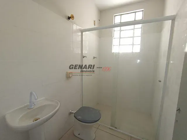 Casa com 50m² 2 quartos e 1 banheiro, para alugar, no bairro Vila Vitória II em Indaiatuba