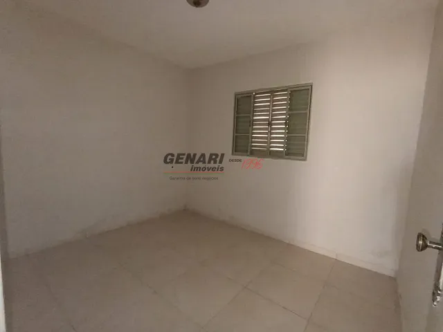 Casa com 50m² 2 quartos e 1 banheiro, para alugar, no bairro Vila Vitória II em Indaiatuba