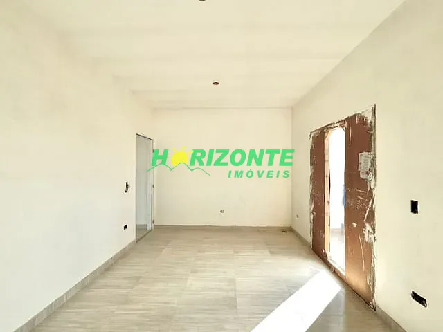 Casa com 132m² 2 quartos e 2 banheiros, à venda, no bairro Santa Herminia em São José dos Campos