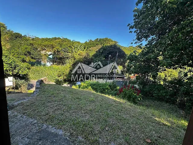 Casa com 191m² 3 quartos e 1 banheiro, à venda, no bairro centro  em Laguna