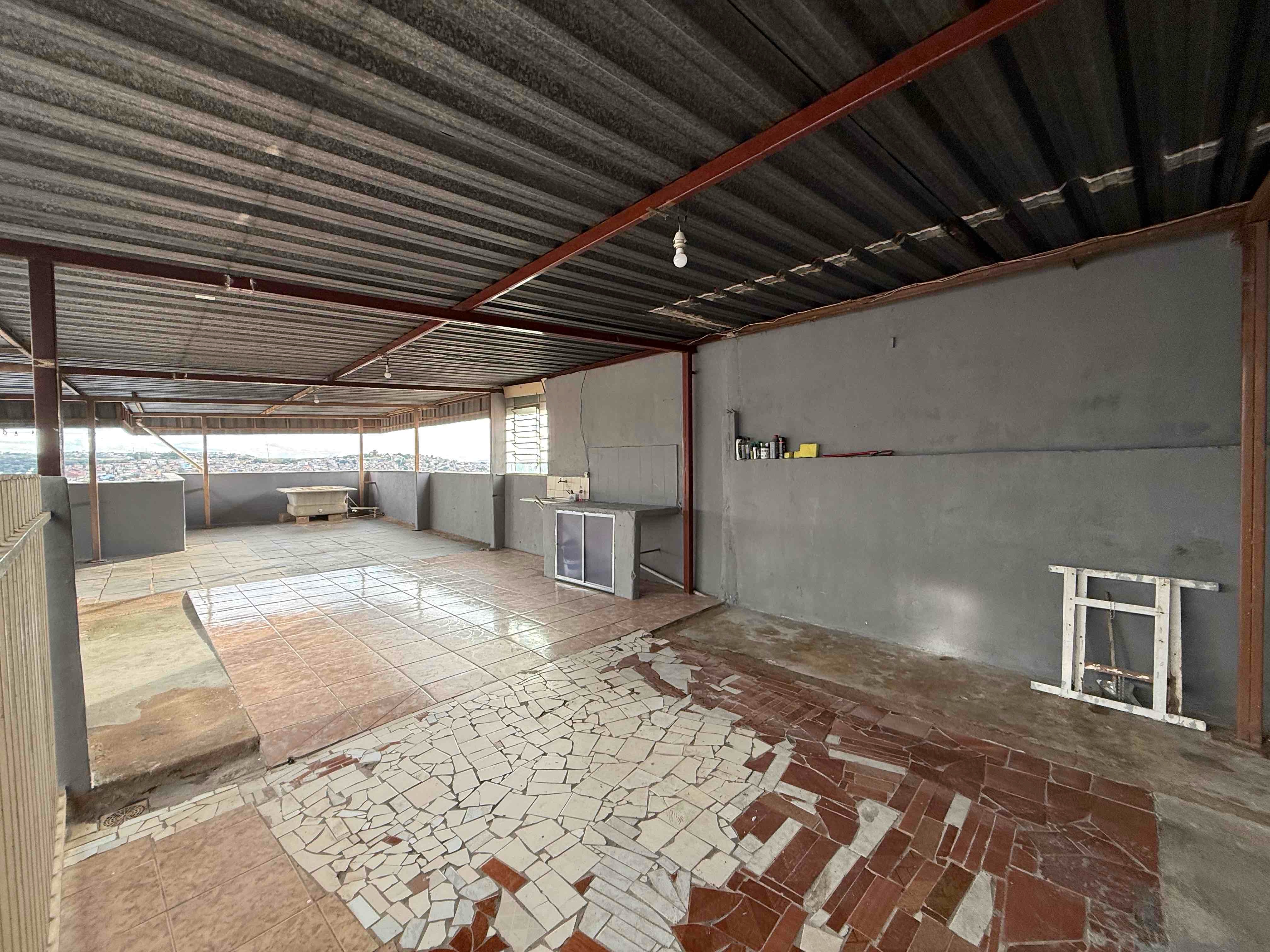 Casa, 3 quartos, 258 m² - Foto 36