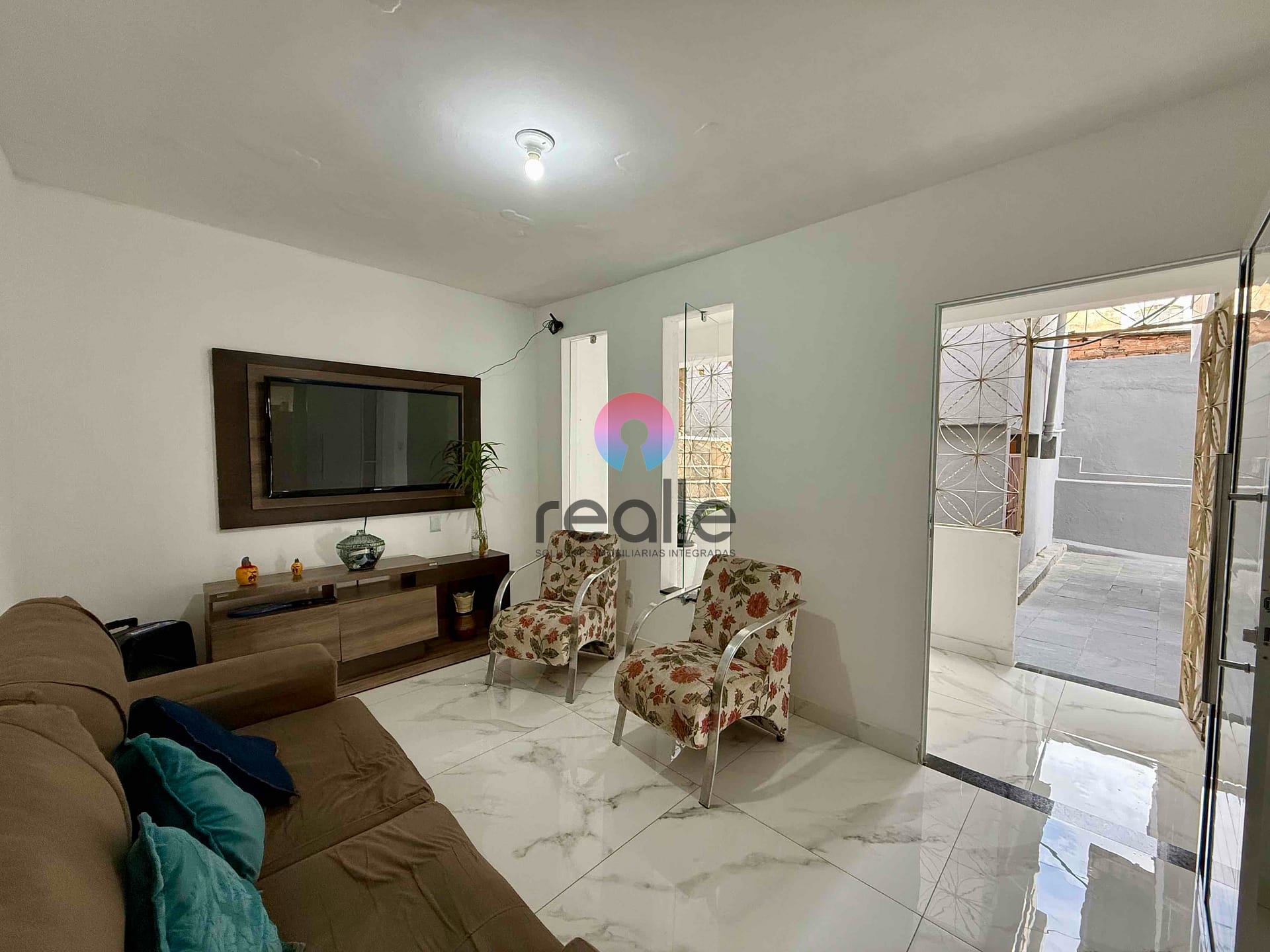 Casa, 3 quartos, 258 m² - Foto 1