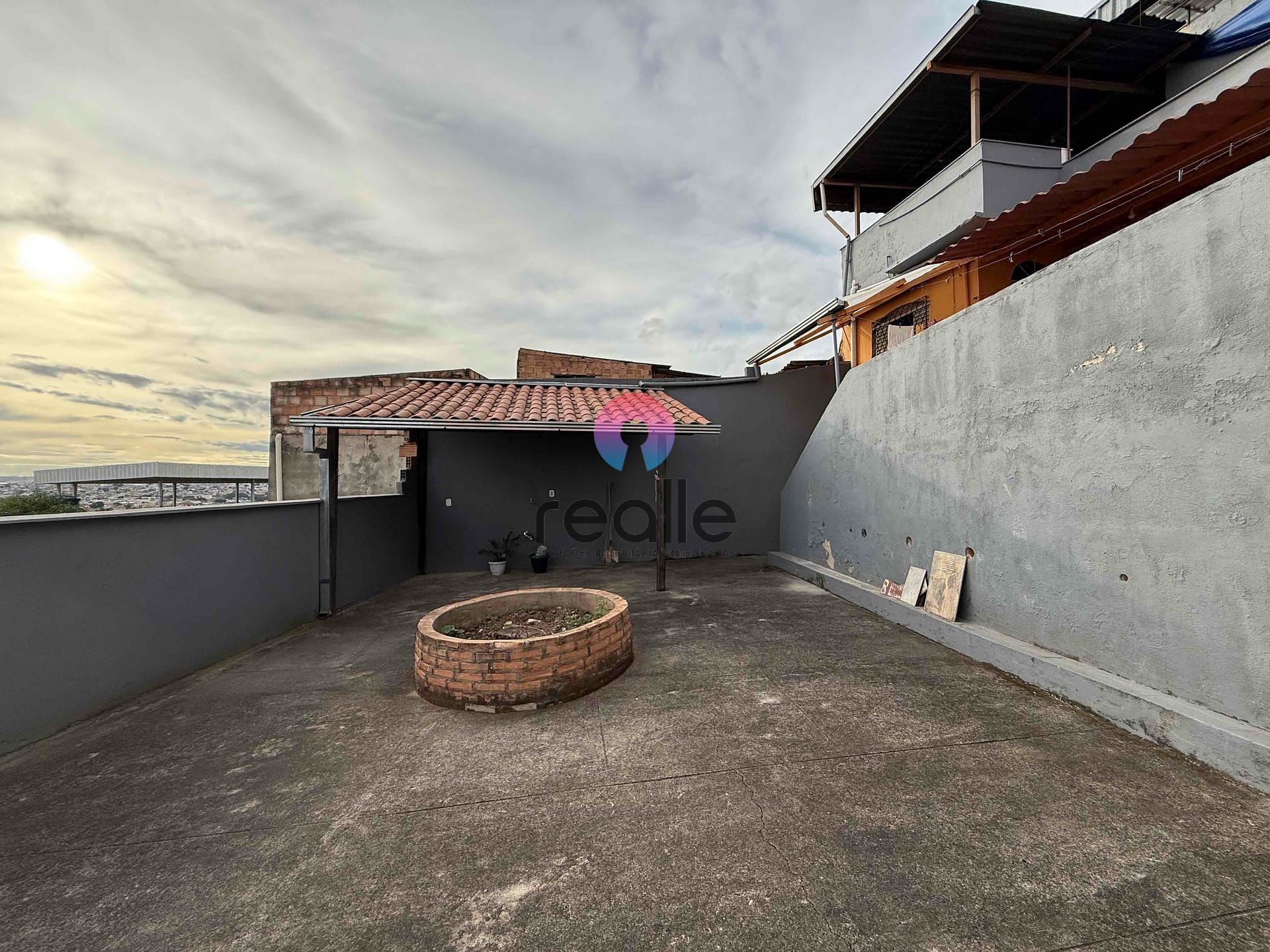 Casa, 3 quartos, 258 m² - Foto 31