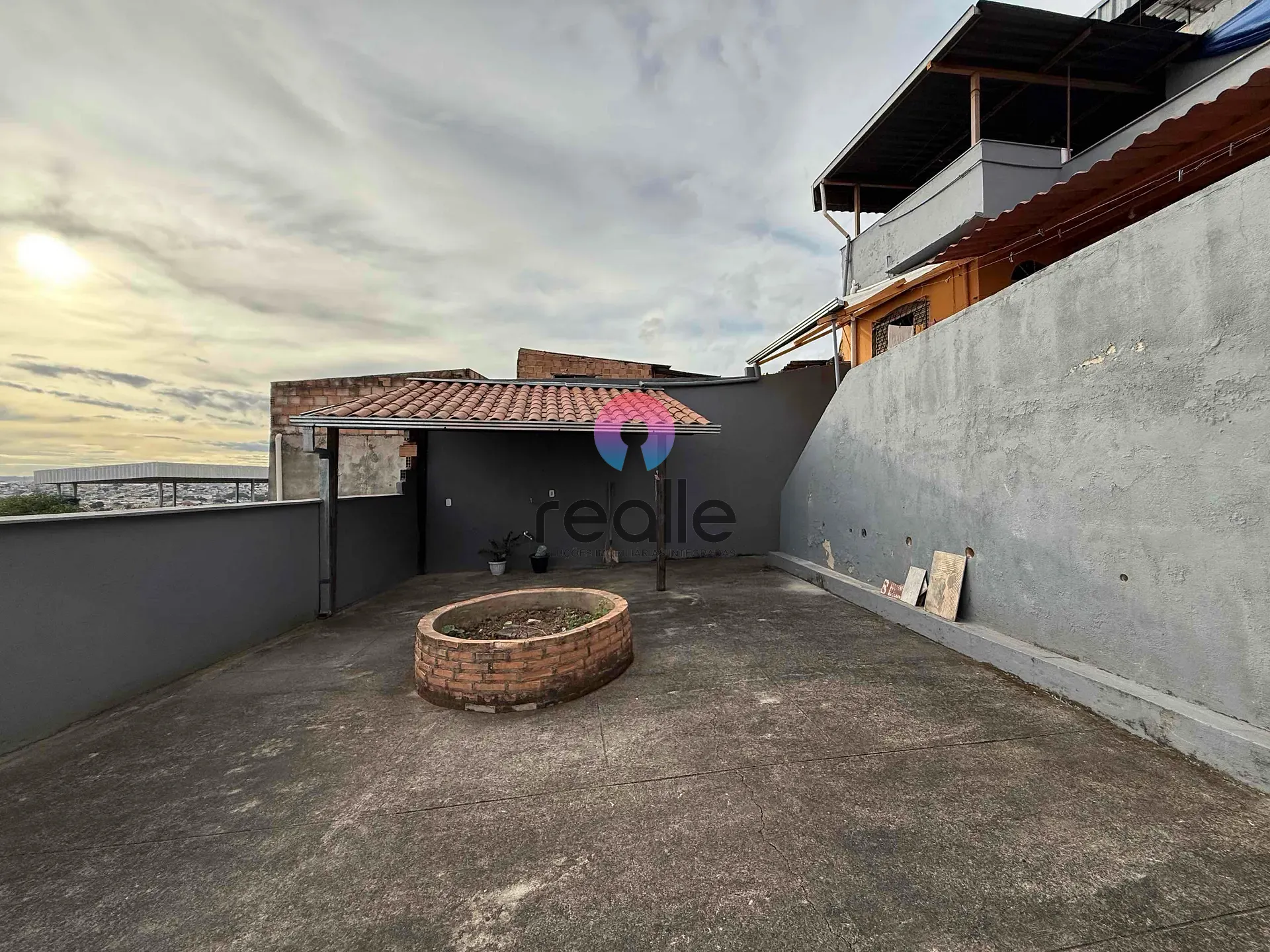 Casa, 3 quartos, 258 m² - Foto 31
