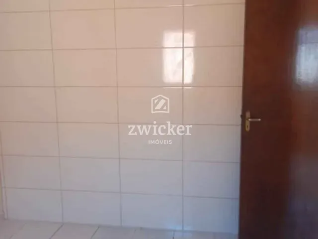 Casa com 180m² 2 quartos e 1 banheiro, à venda, no bairro Parque Santa Edwiges em Bauru