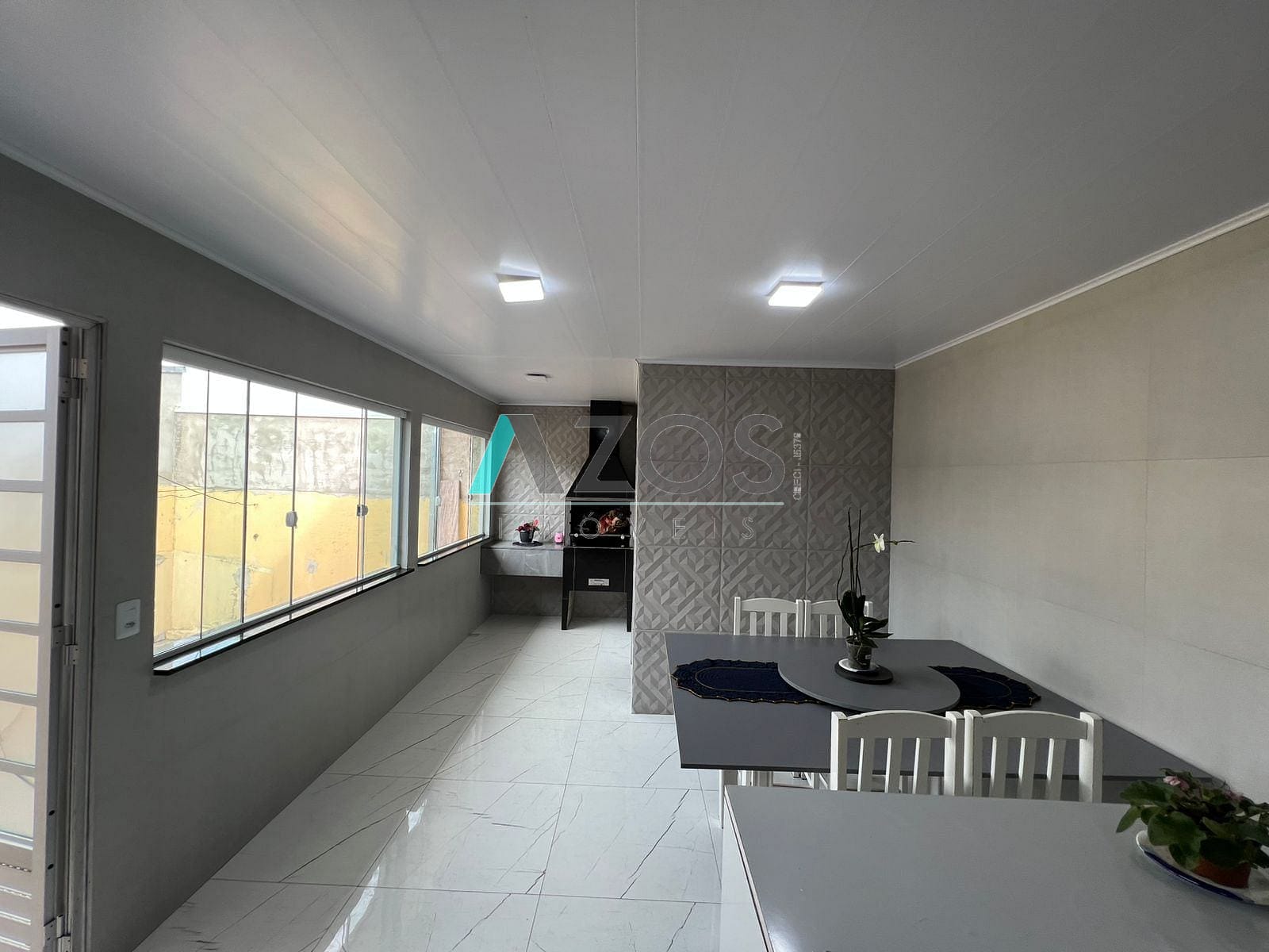 Casa à venda com 3 quartos, 90m² - Foto 13