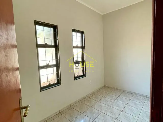 Casa com 506m² 3 quartos e 4 banheiros, à venda, no bairro Vila América em Votuporanga