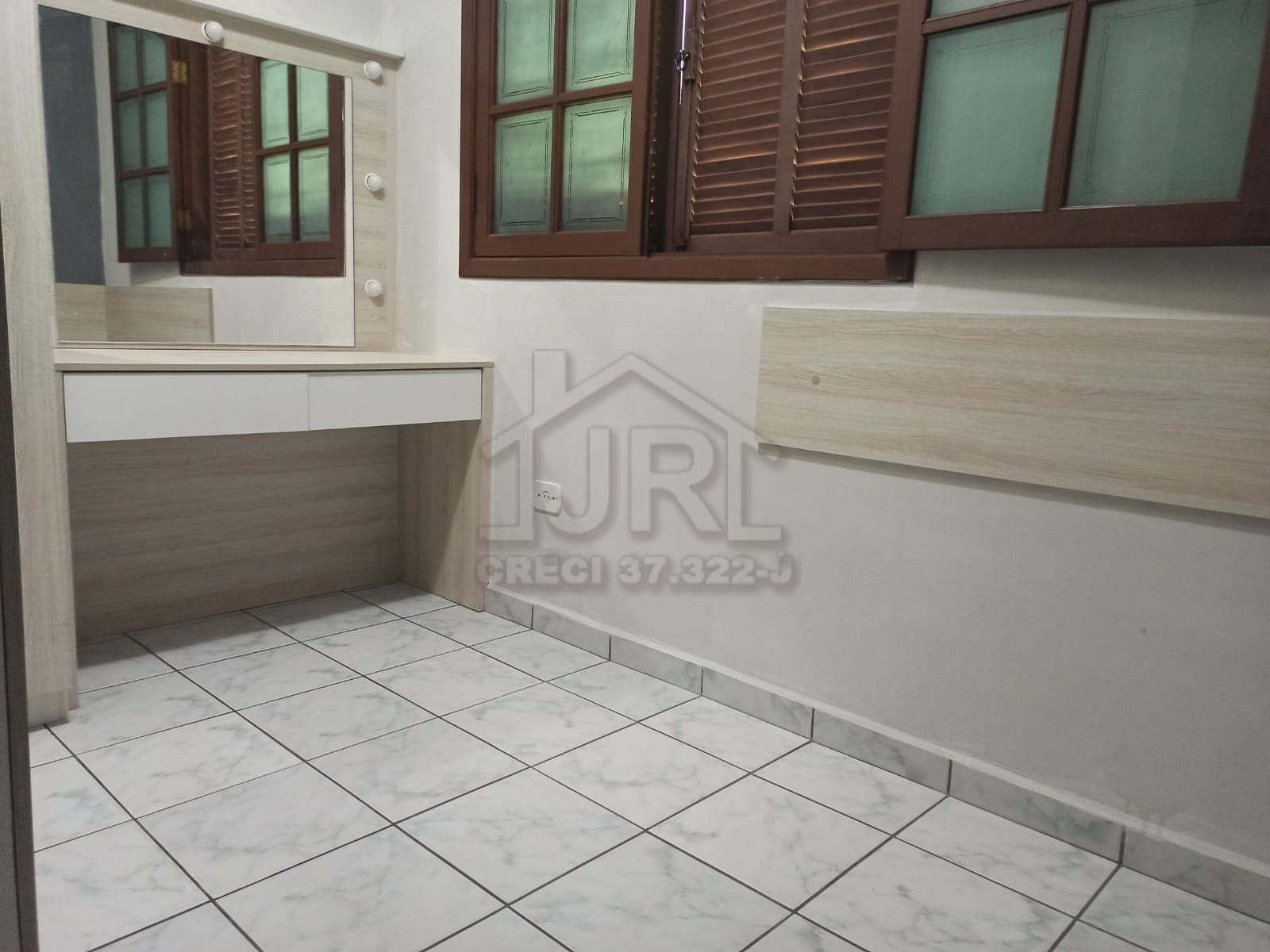Casa à venda e aluguel com 4 quartos, 250m² - Foto 21