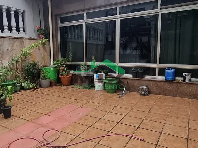 Casa com 250m² 3 quartos e 2 banheiros, para alugar, no bairro Taboão em São Bernardo do Campo