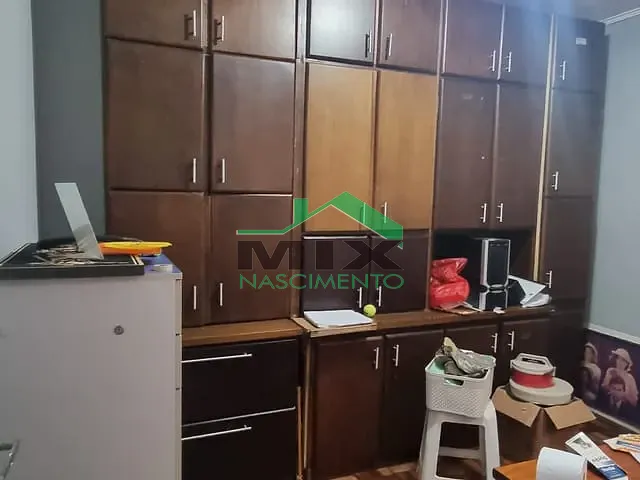Casa com 250m² 3 quartos e 2 banheiros, para alugar, no bairro Taboão em São Bernardo do Campo