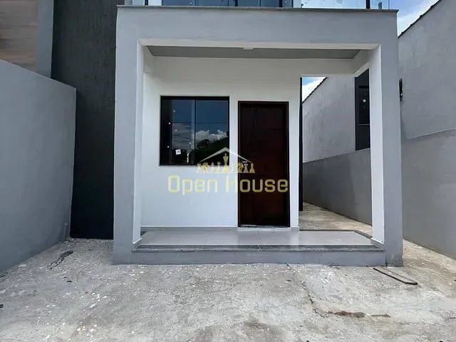 Casa com 150m² 3 quartos e 3 banheiros, à venda, no bairro Colônia Santo Antônio em Barra Mansa